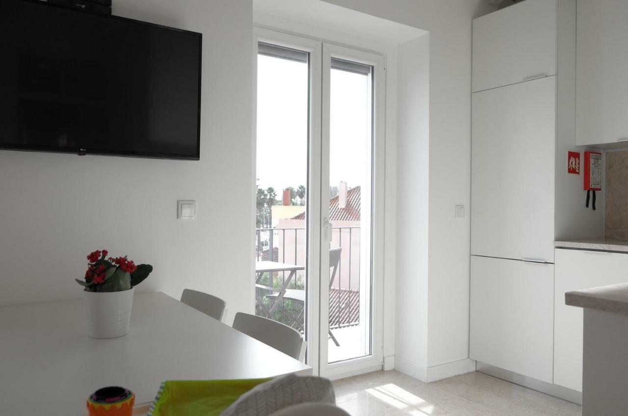Ocean View Penthouse Apartment Paco de Arcos Exterior photo